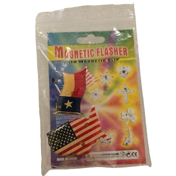 Magnetic Flashers USA Flag Texas Clip Light Up Magnet Brooches July 4th - Picture 9 of 9